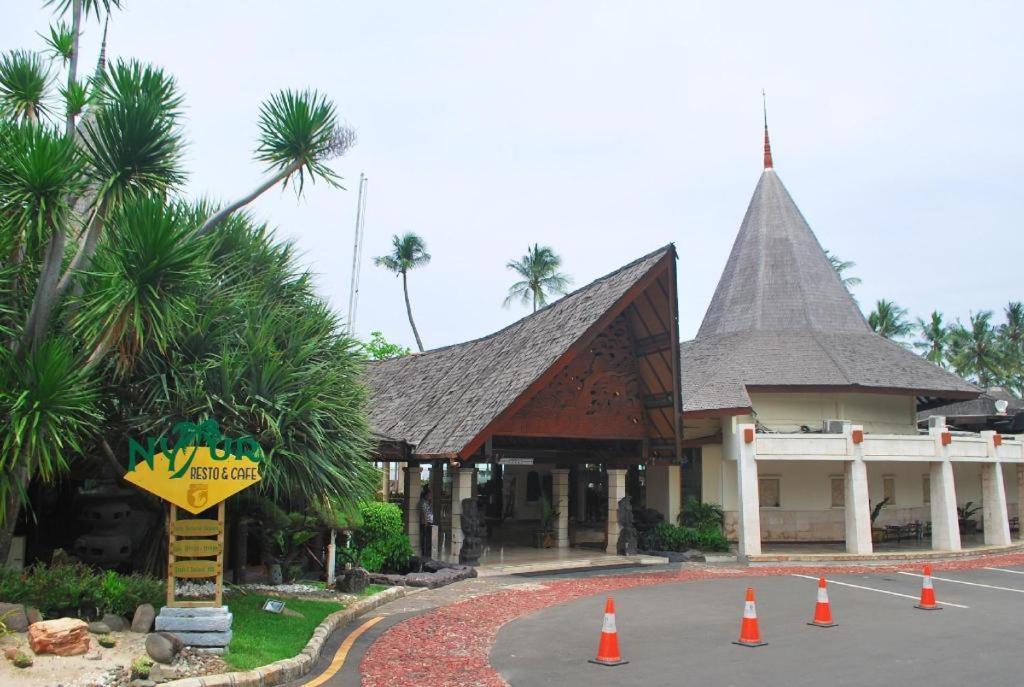 Hotel Putri Duyung Ancol Giacarta Esterno foto