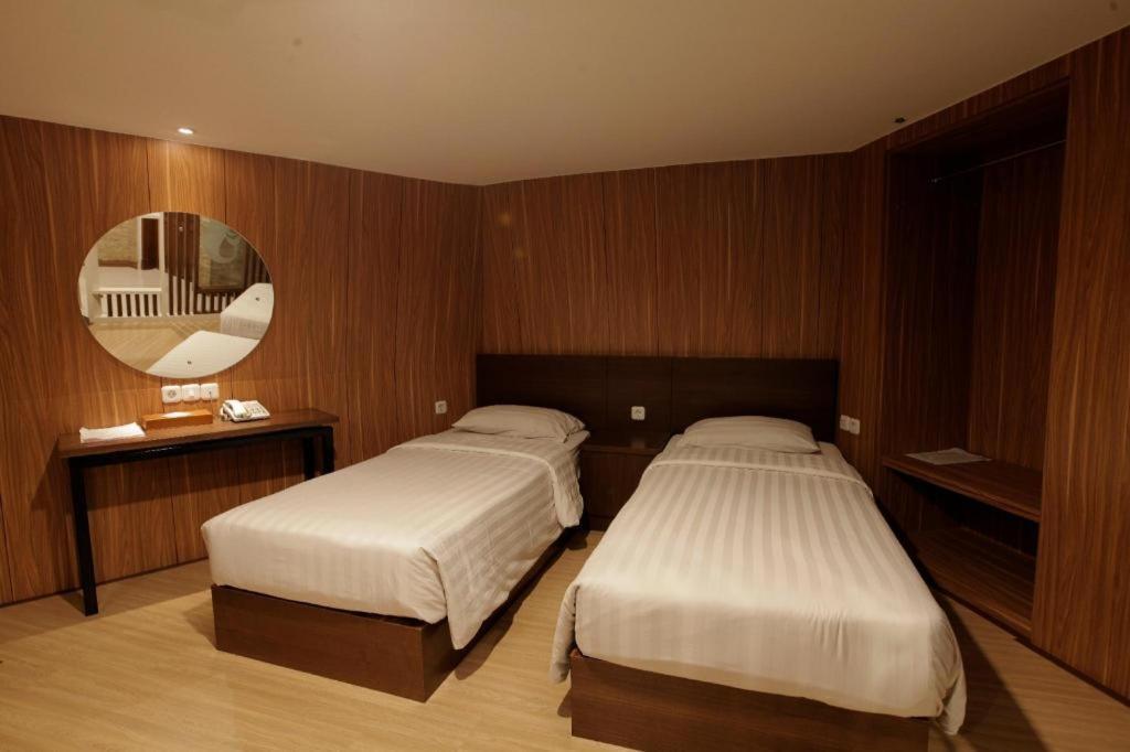 Hotel Putri Duyung Ancol Giacarta Esterno foto