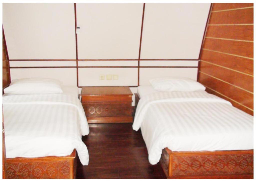 Hotel Putri Duyung Ancol Giacarta Esterno foto