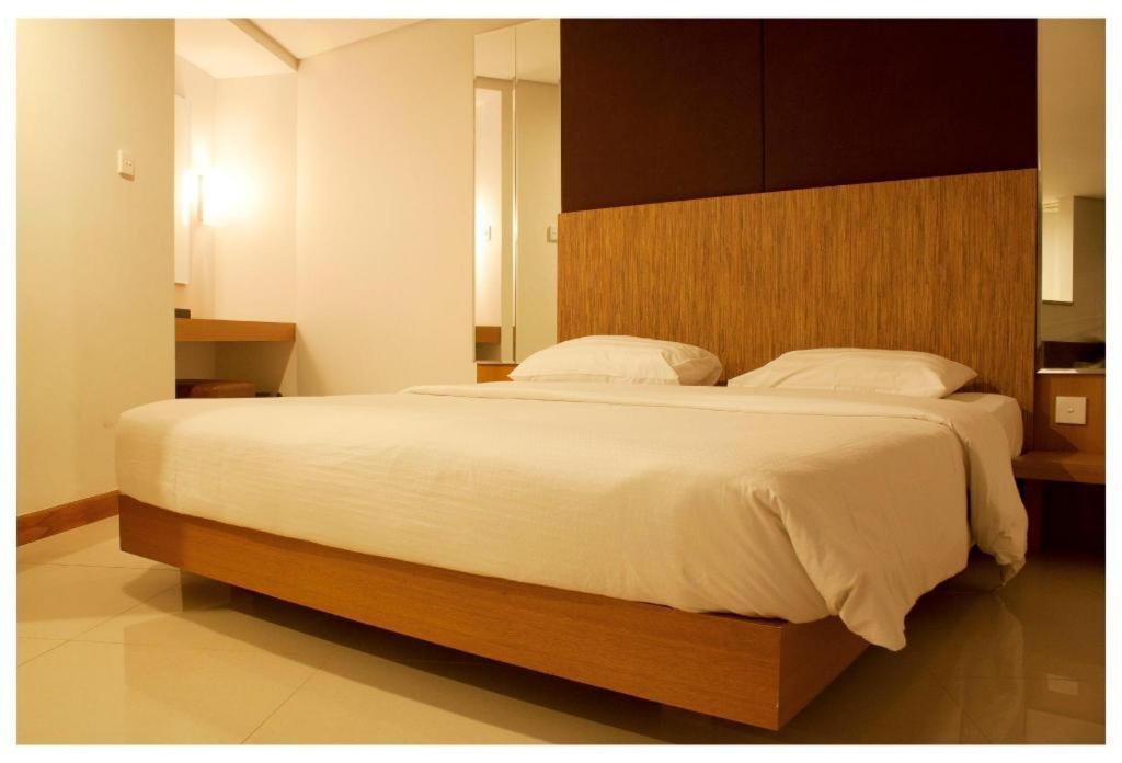 Hotel Putri Duyung Ancol Giacarta Esterno foto