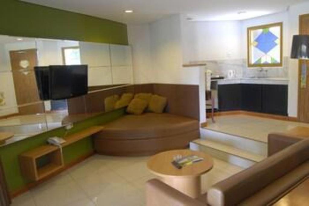 Hotel Putri Duyung Ancol Giacarta Esterno foto